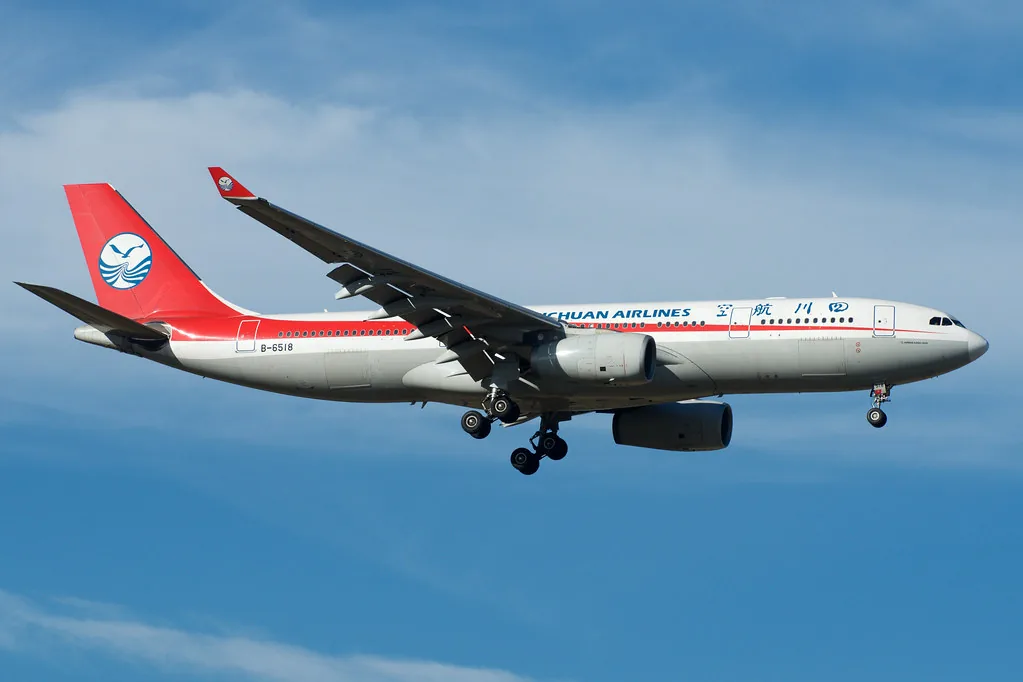 Sichuan Airlines aircraft